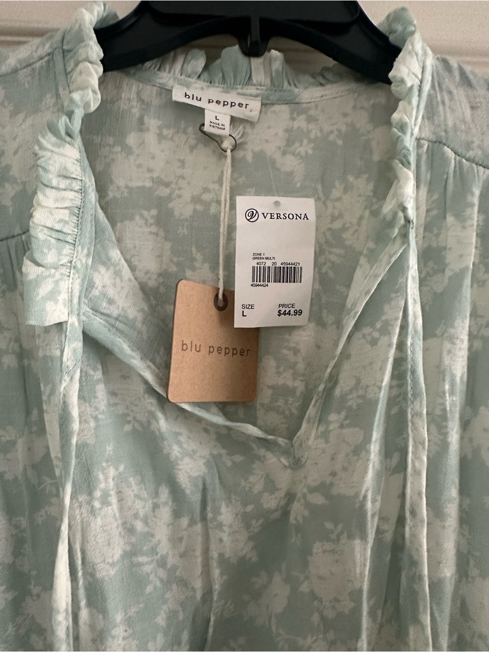 Blu Pepper Mint Green Floral Tie-Neck Blouse